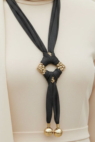 Collana Eisa